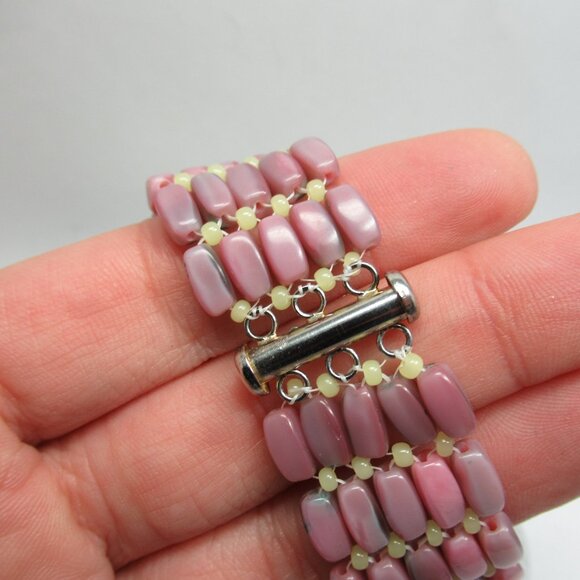 Handwoven Pink Czech UG glass bracelet - Picture 9 of 14